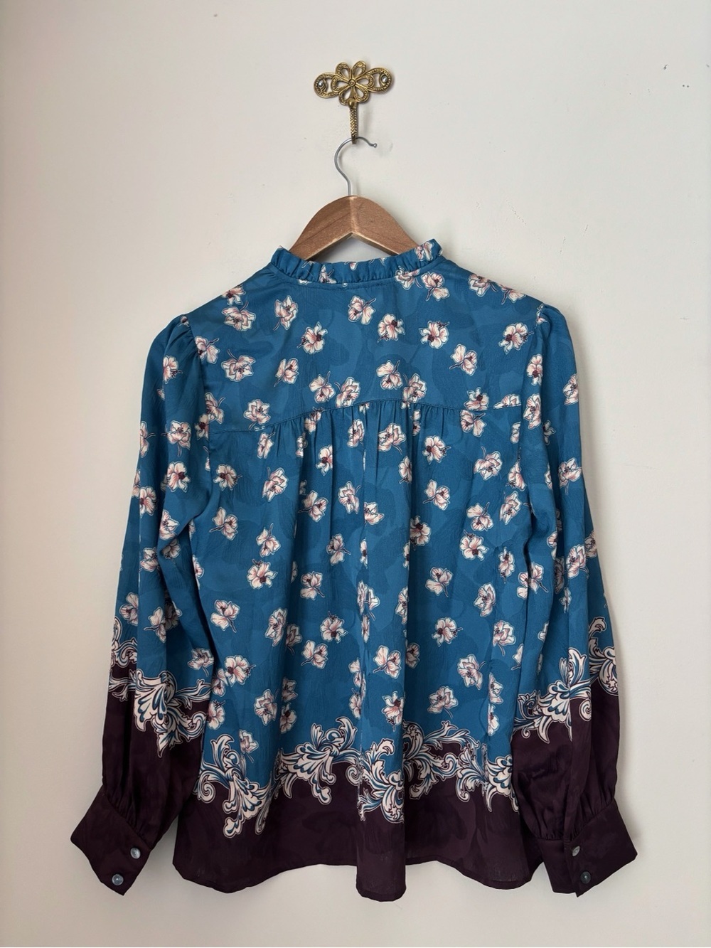 Current Air Blue & Brown Floral Button Up Blouse Small - Picture 4 of 8